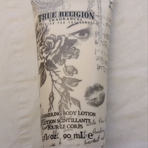 True Religion Fashion For The Senses Shimmering Body Lotion
